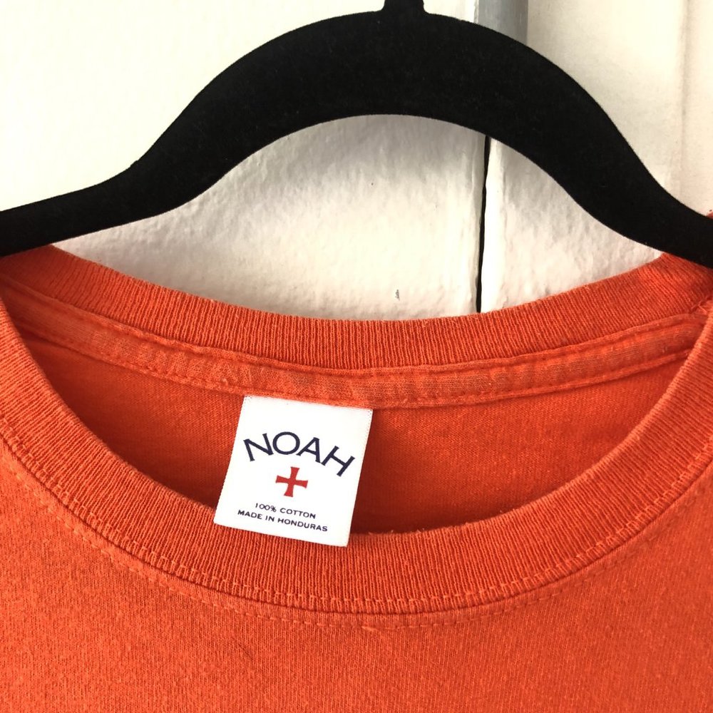 Noah Core Logo Tee - Picture 3 of 4